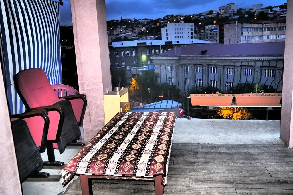 Yerevan-Sky With Terrace Extérieur photo